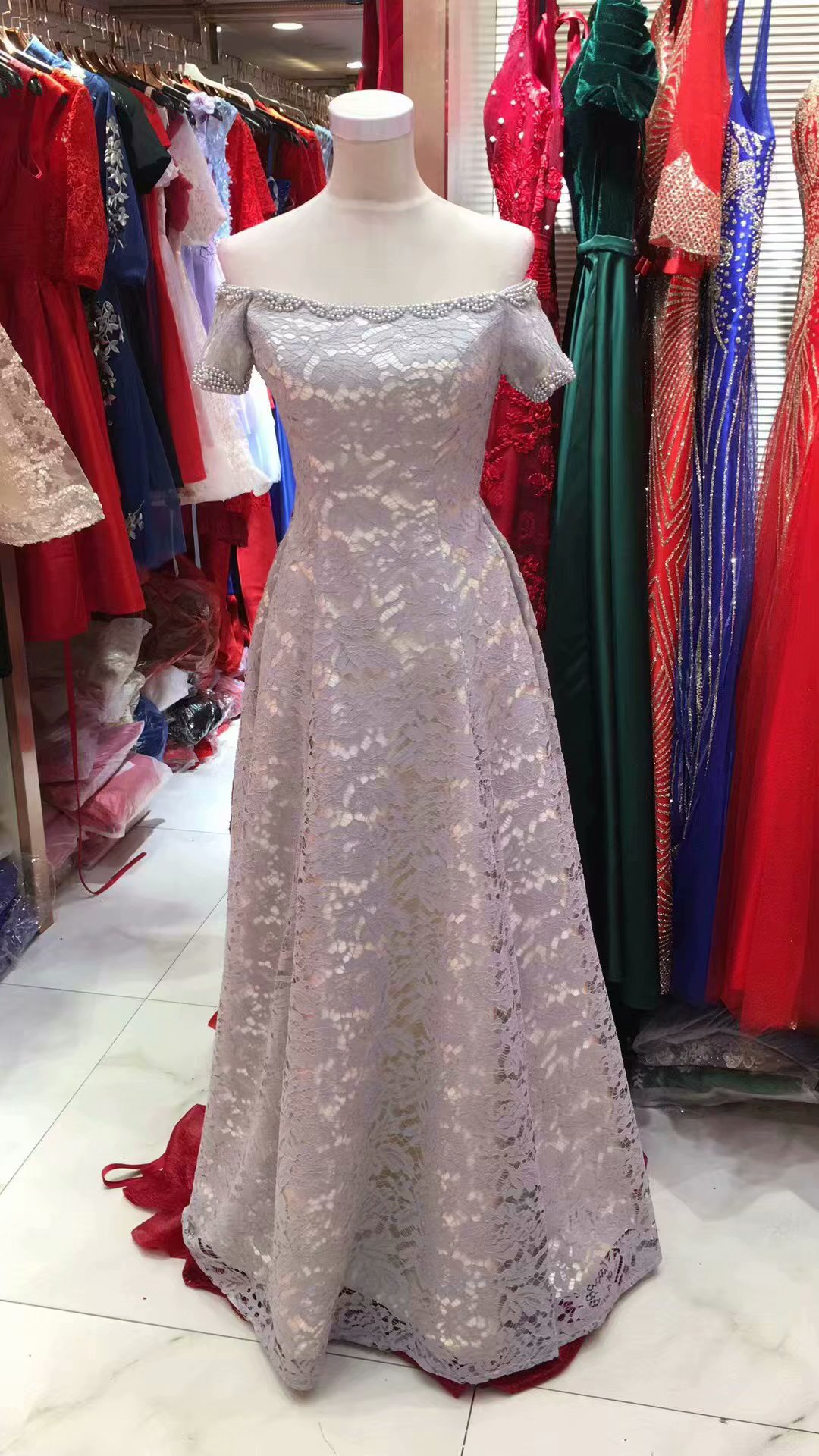 大合唱服裝