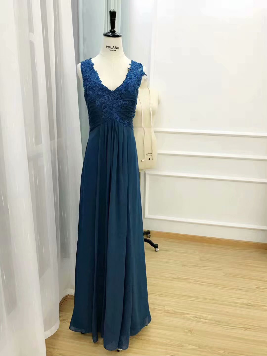 大合唱服裝