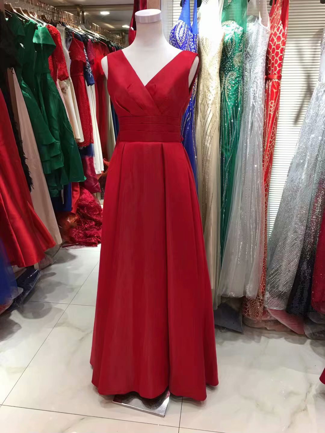 大合唱服裝