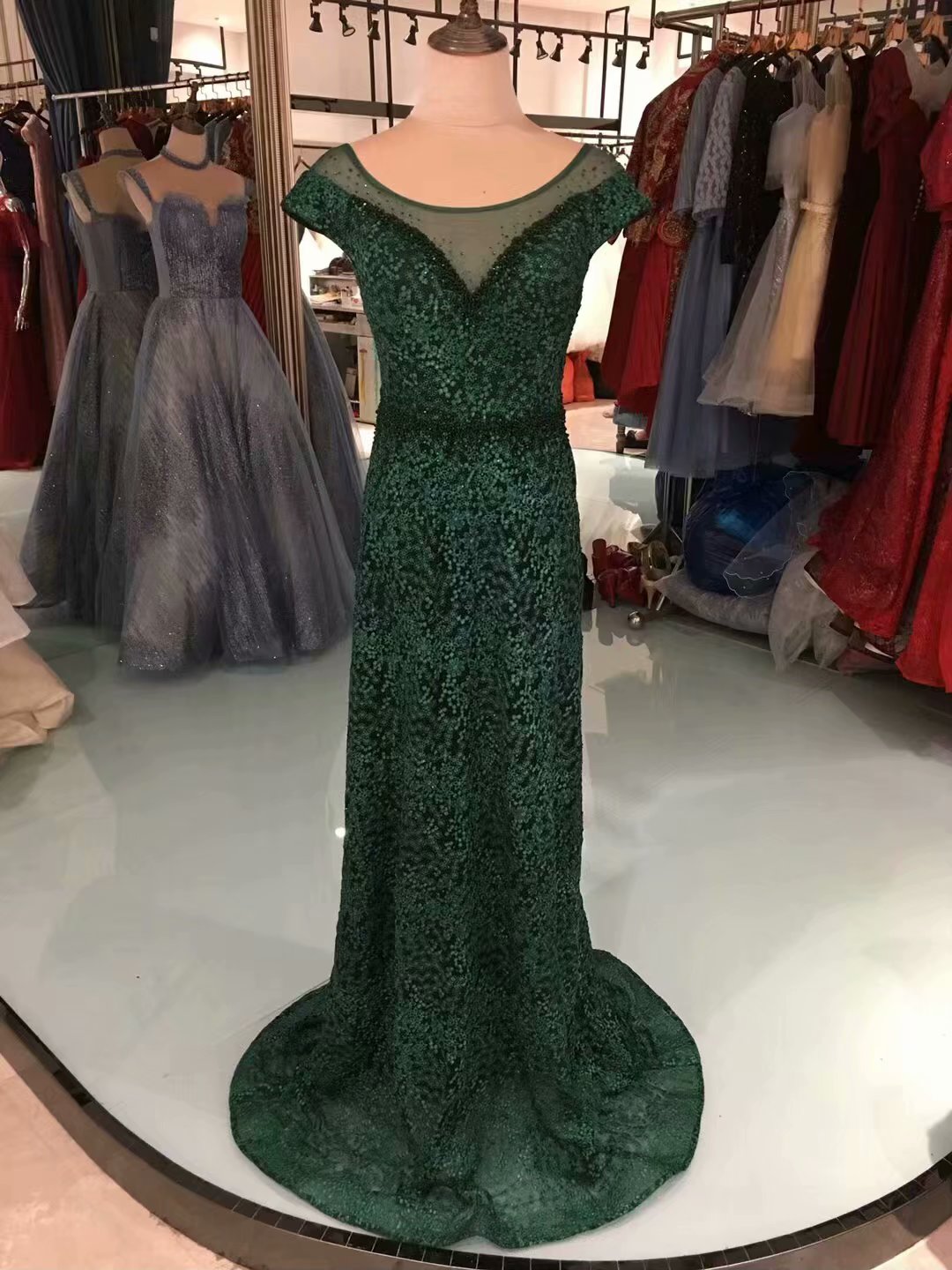 大合唱服裝