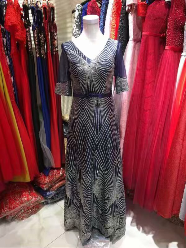 大合唱服裝