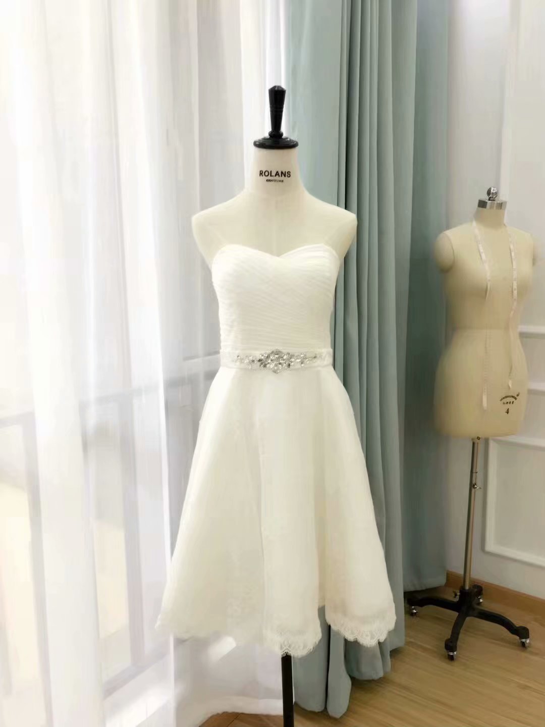 大合唱服裝