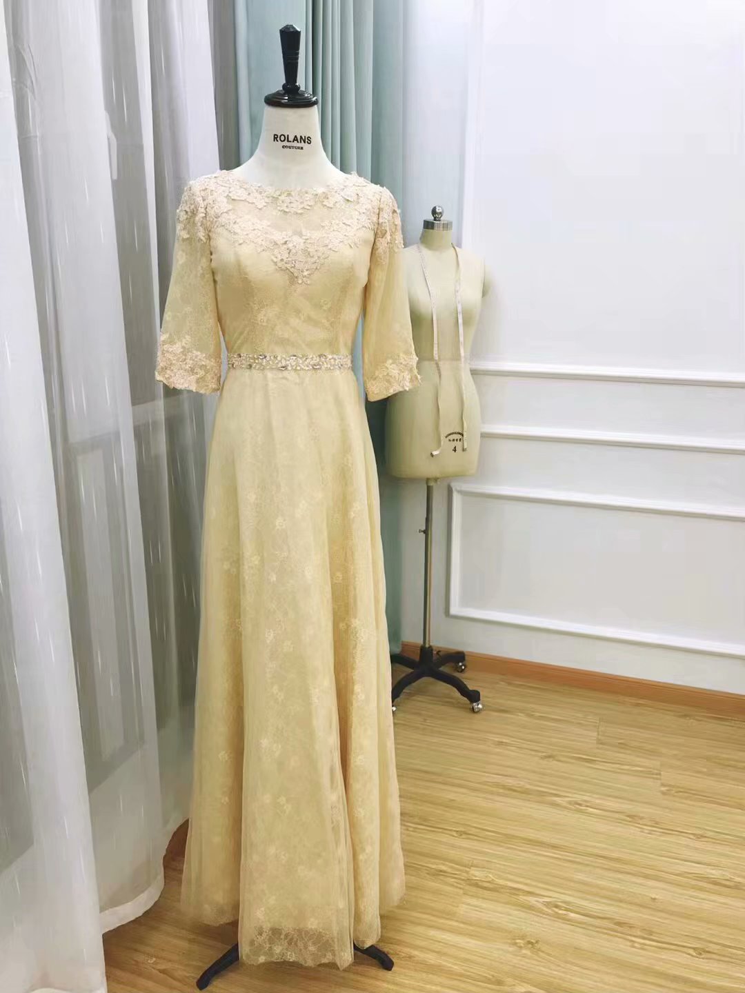 大合唱服裝
