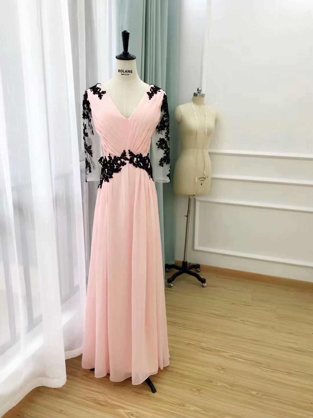 大合唱服裝