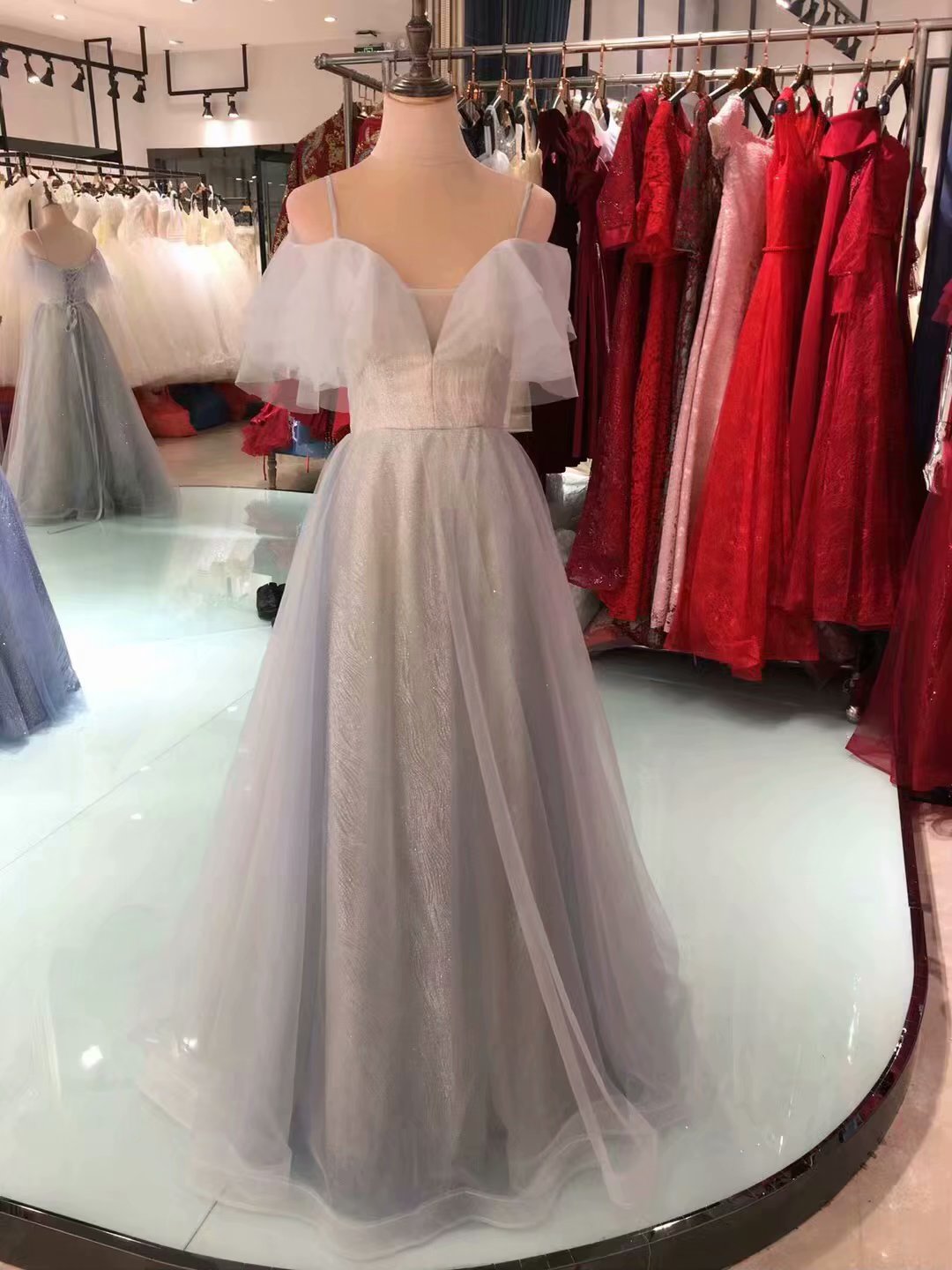 大合唱服裝