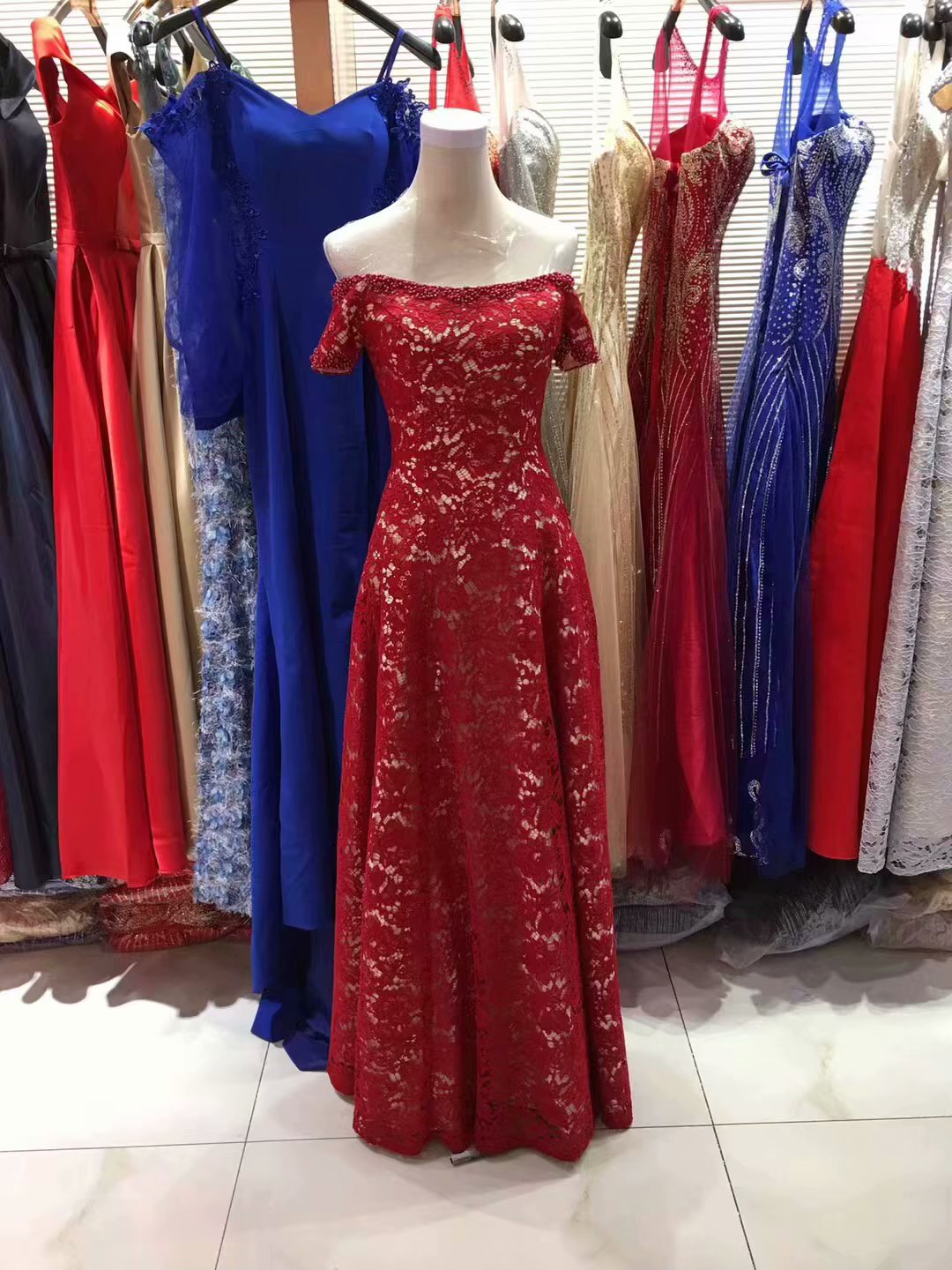 大合唱服裝