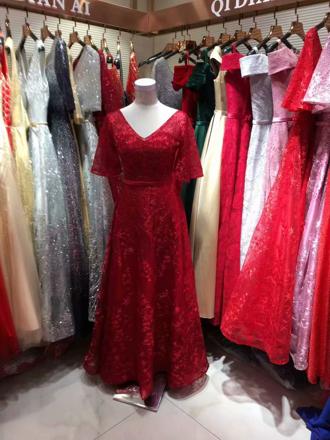 大合唱服裝