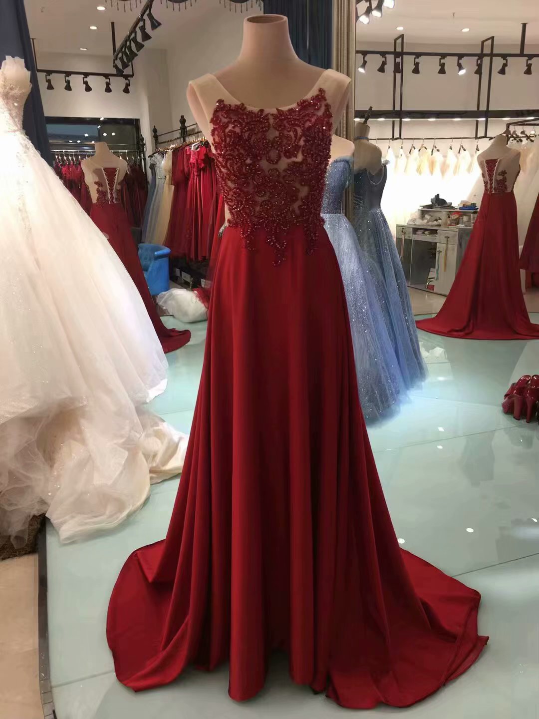 大合唱服裝