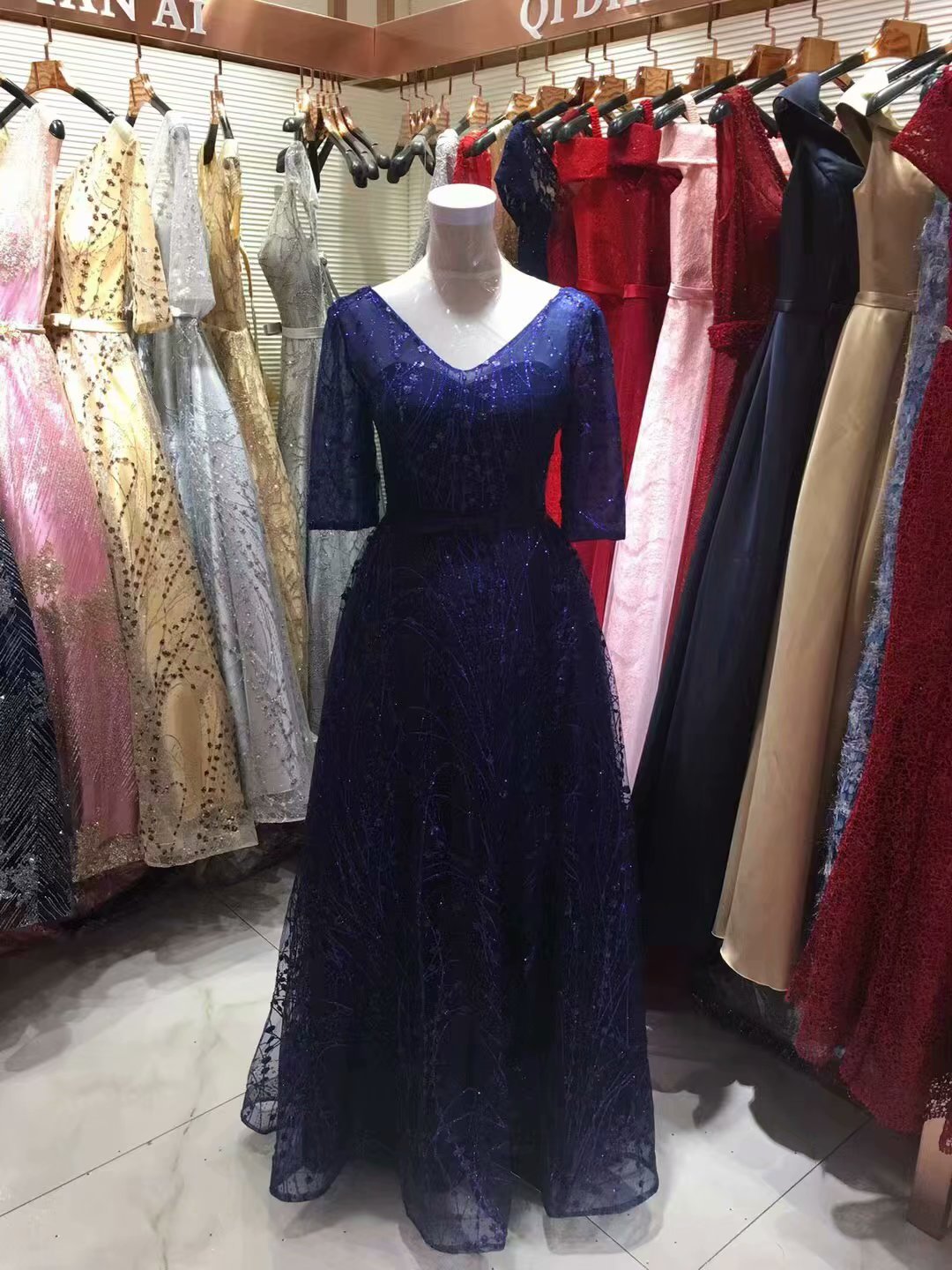 大合唱服裝