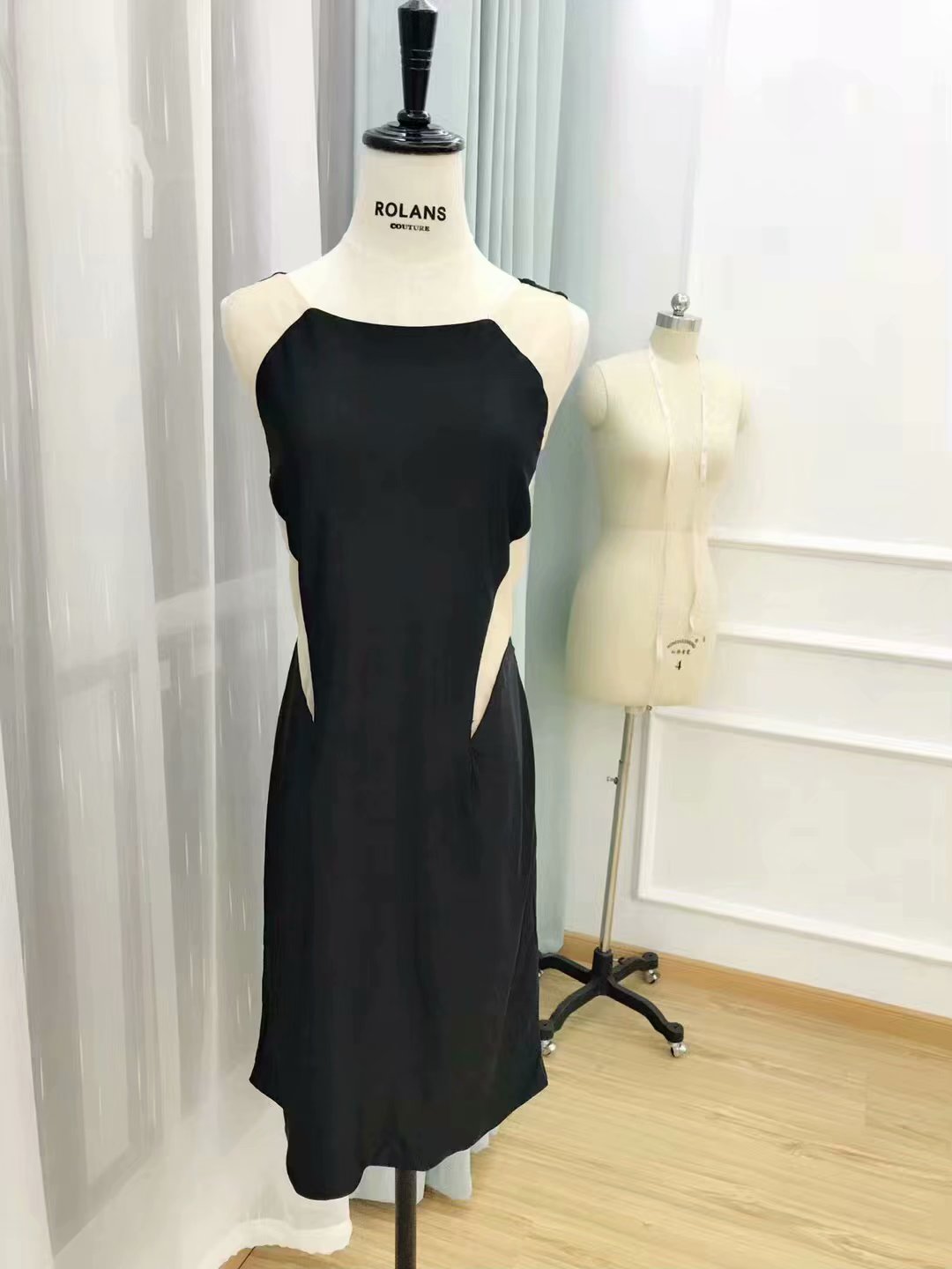 大合唱服裝