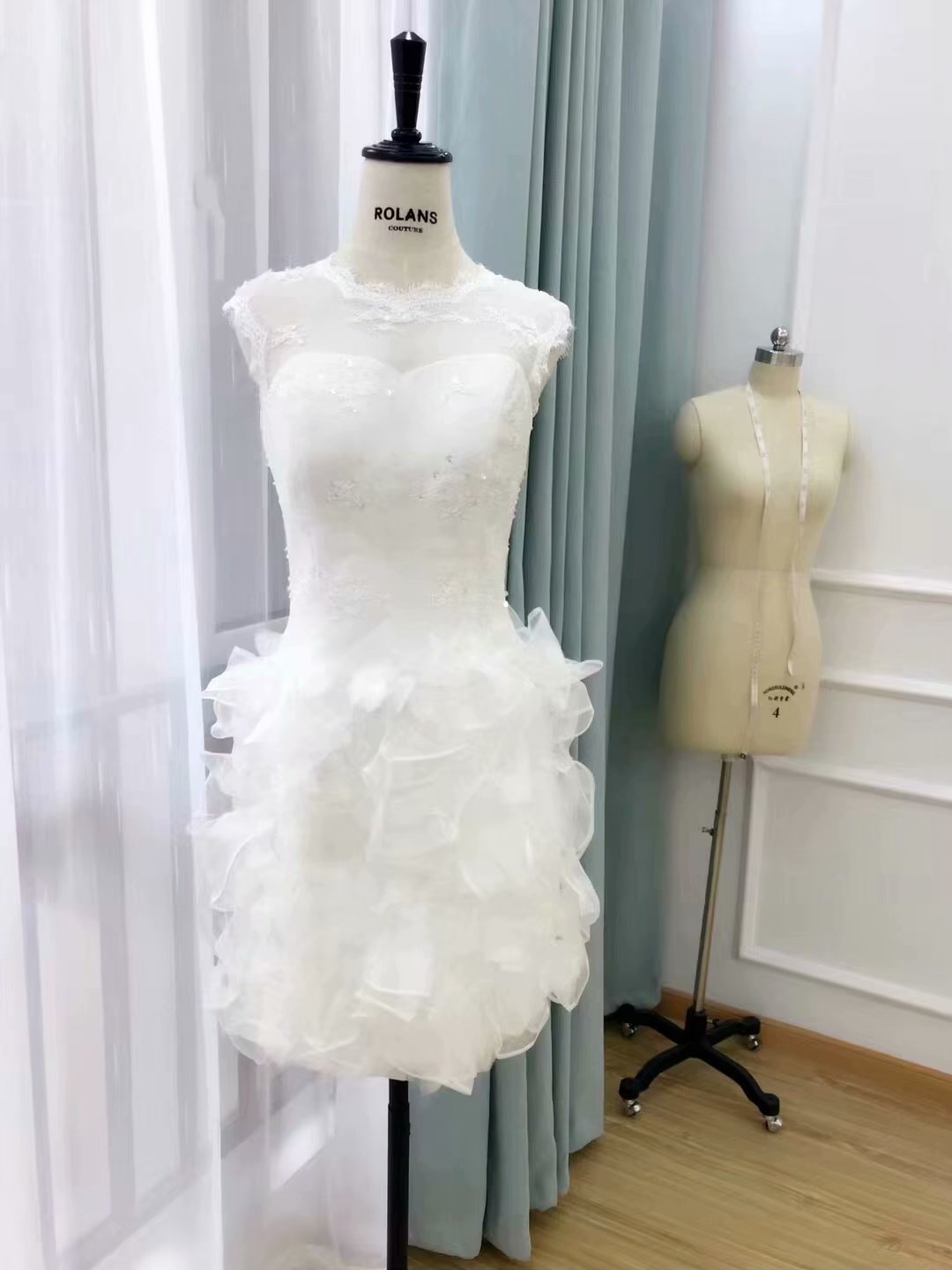 大合唱服裝
