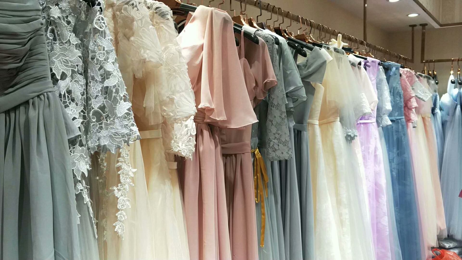 大合唱服裝