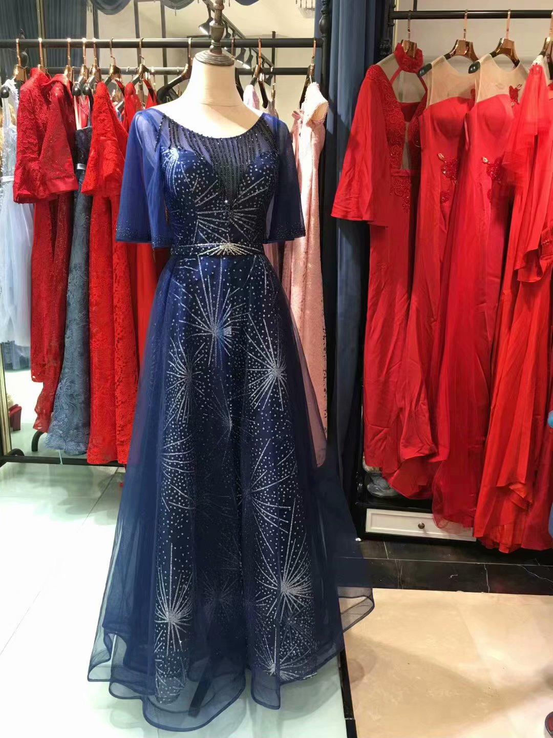 大合唱服裝