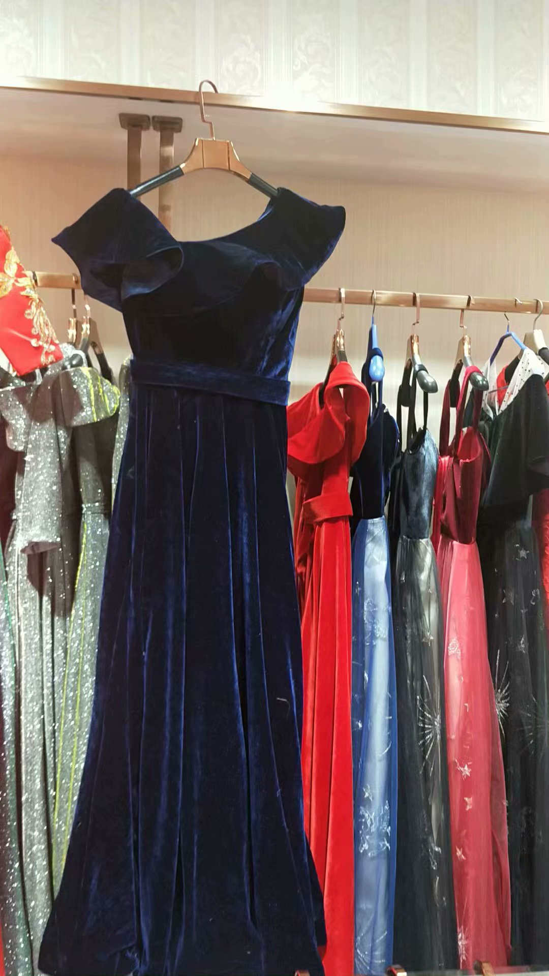 大合唱服裝